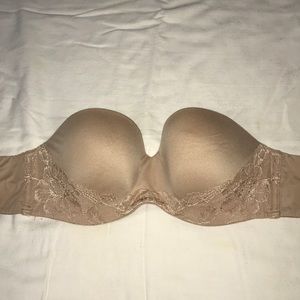 Victoria Secret 34D strapless bra, skin color